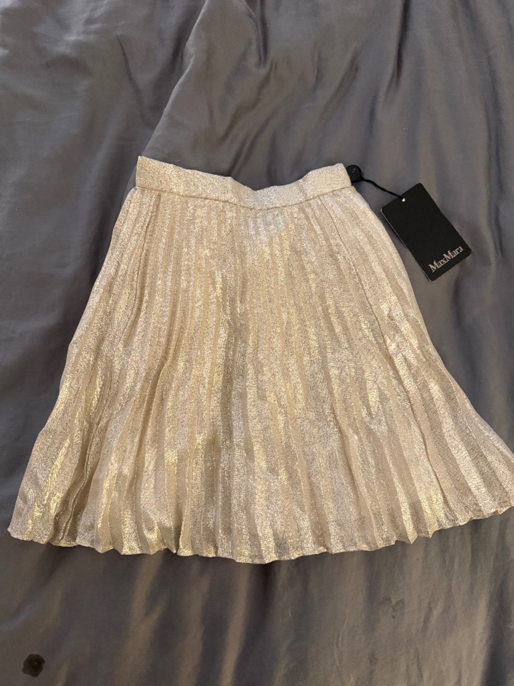 Max Mara Metallic Pleated Mini Skirt NWT Champagne Gold IT 34 / US 0